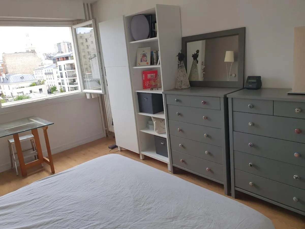 Large 100 M2 Apartment In Paris 14Th Arrondissement